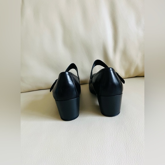 New in Box ECCO Women's Shape M 35 Mary Jane Pump US Size: 11-11.5 - Picture 7 of 17